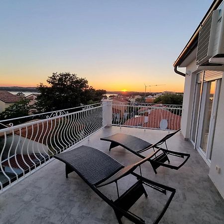 Villa White House Posesi Medulin Exterior foto